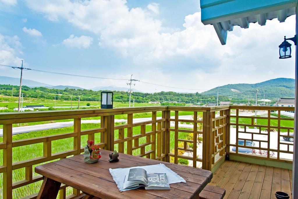 Starlight Journey Pension Gyeongju Exterior foto